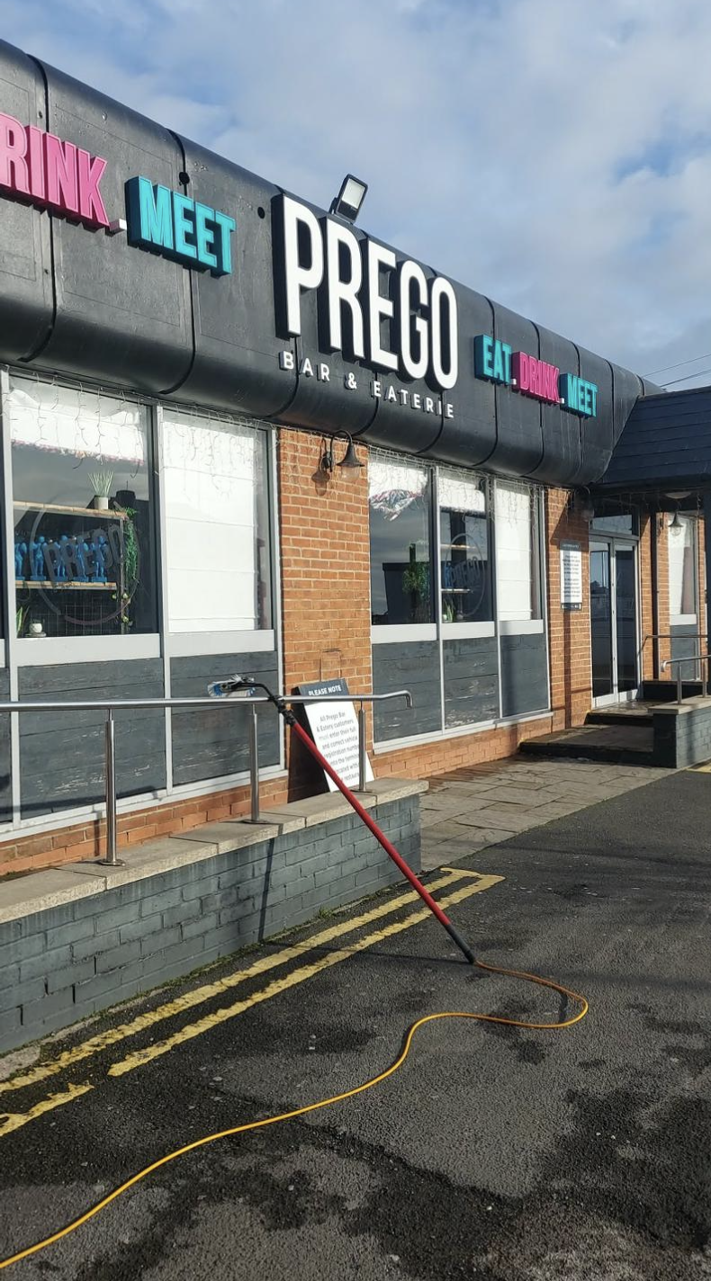 Window cleaning service